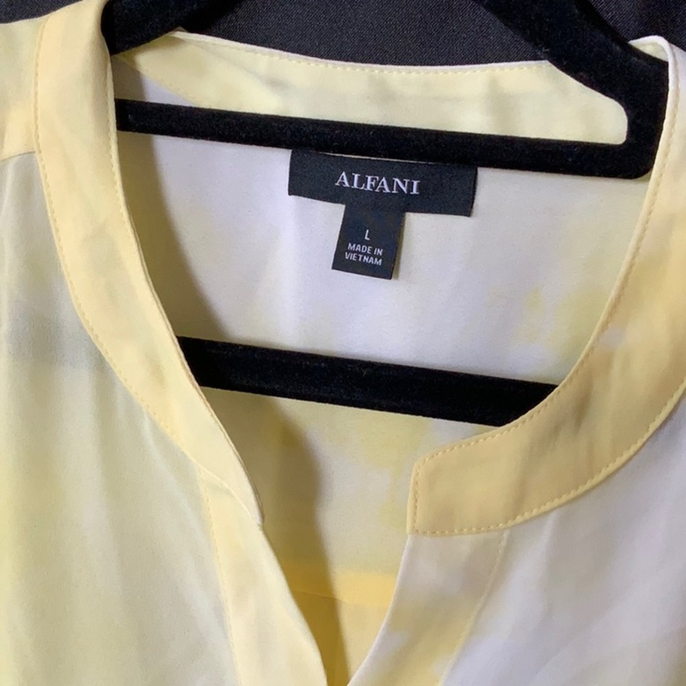 Alfani Light Yellow Women's Blouse - Picture 4 of 5